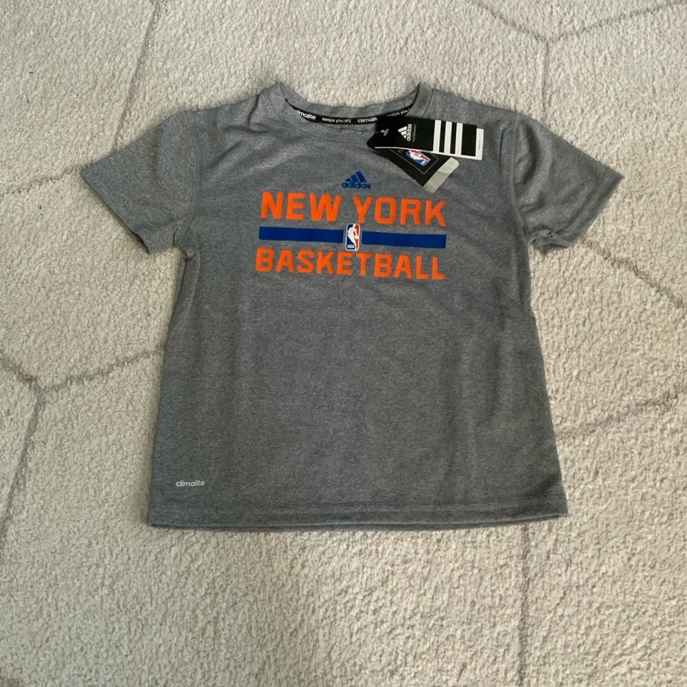 Adidas NY Knicks Short Sleeve Tee Size 5/6